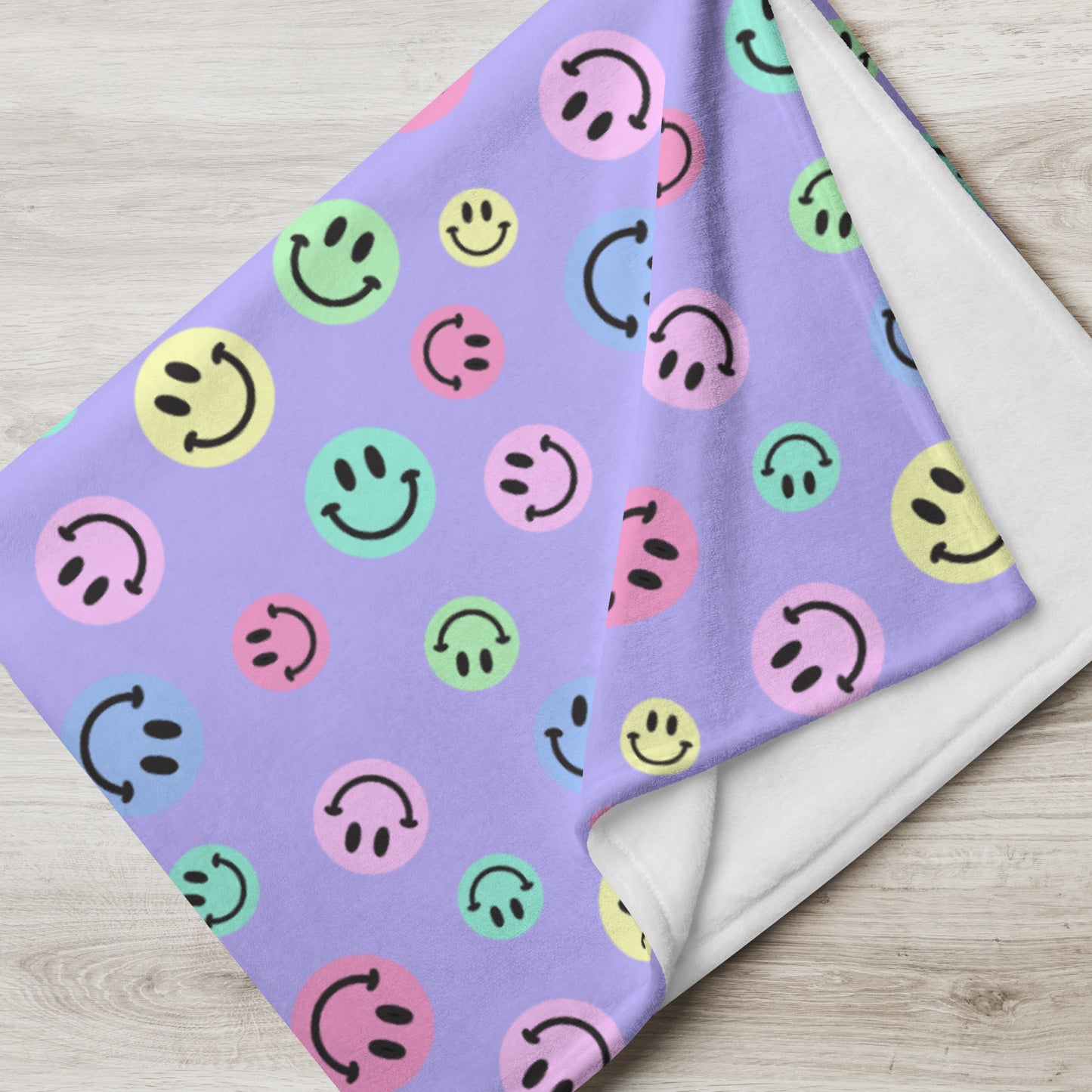 Purple Smiles Pastel Throw Blanket