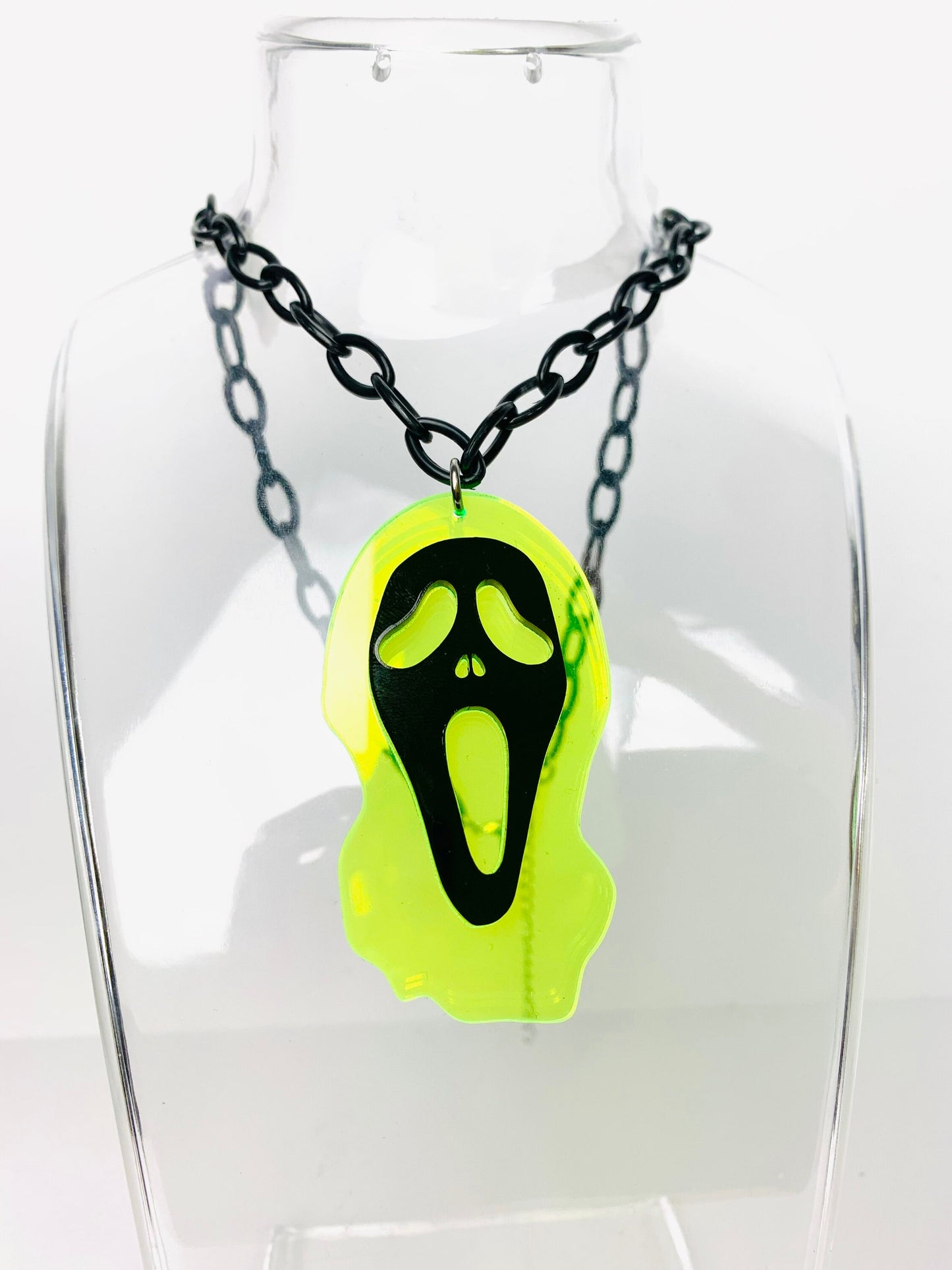 Scream Necklace