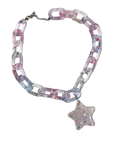 Thowback Star Necklace