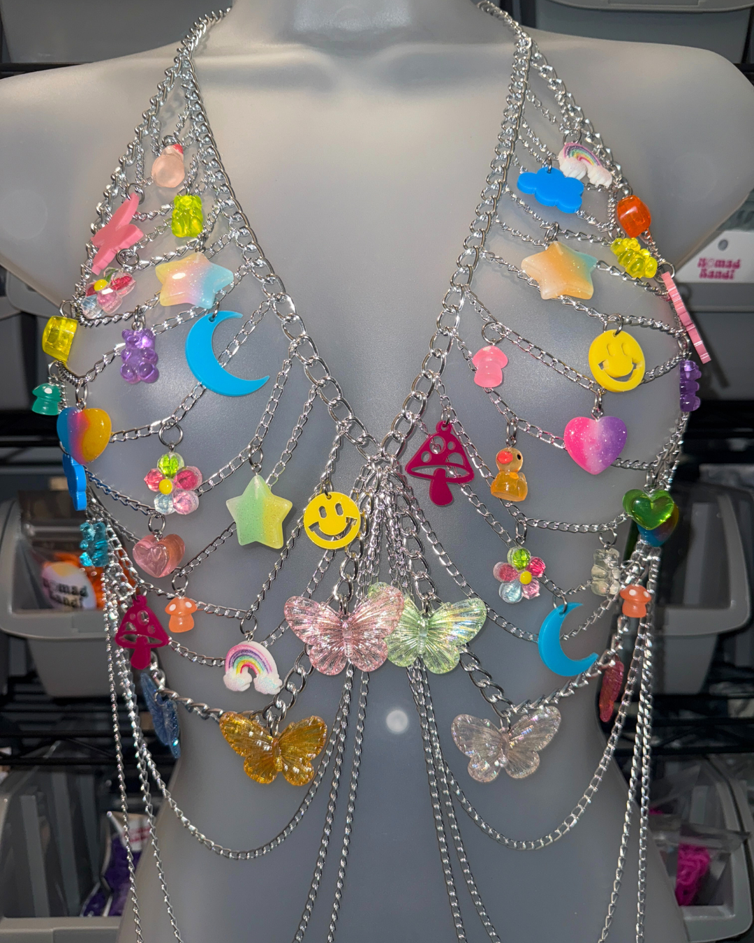 Colorful Cosmic Harness