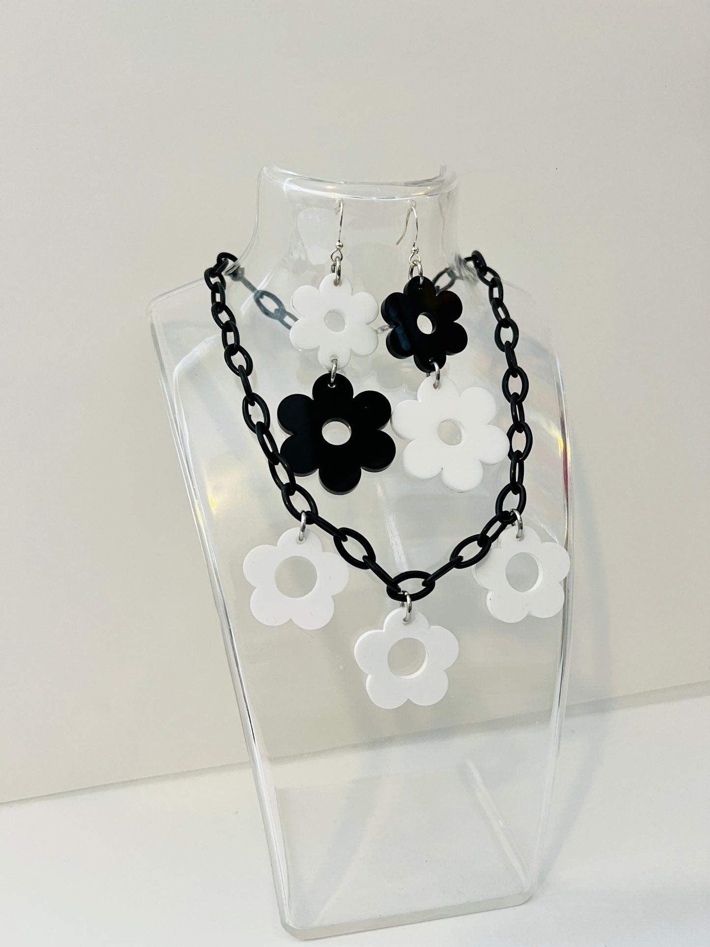 Daisy Chain Choker