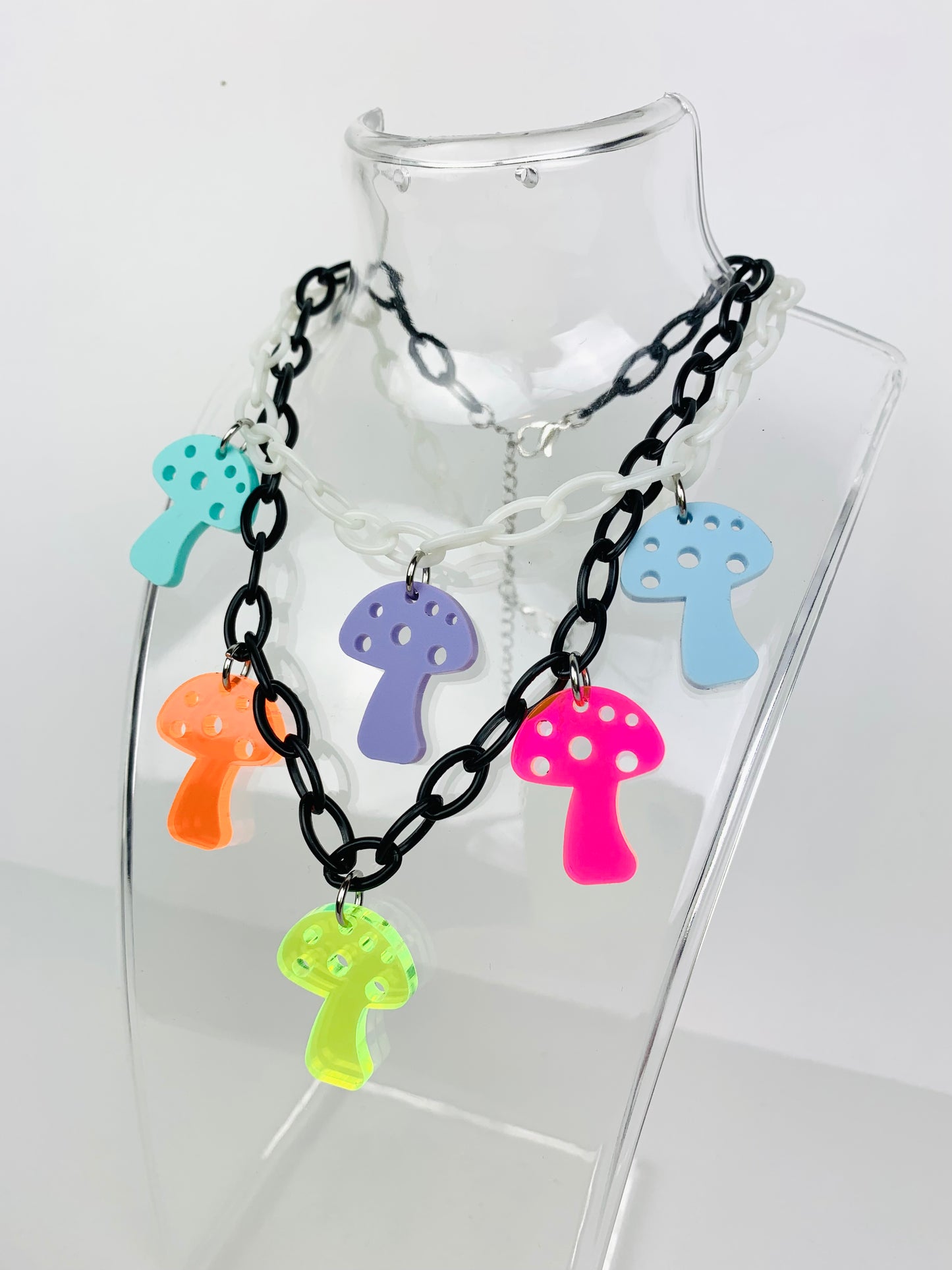 Mushroom Choker