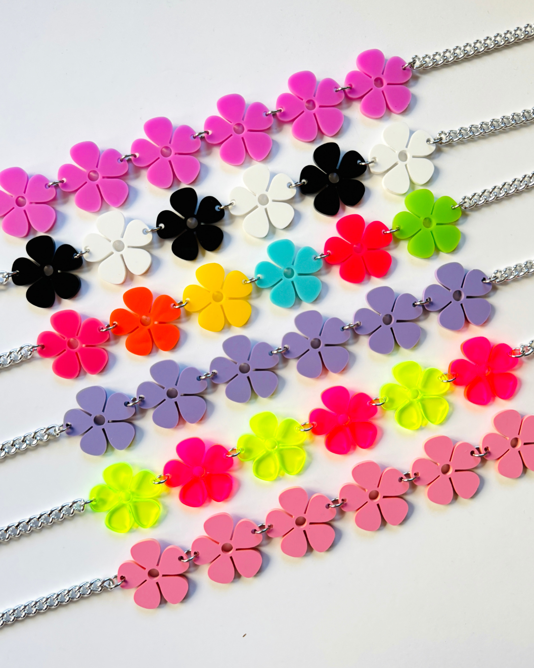 Daisy Choker