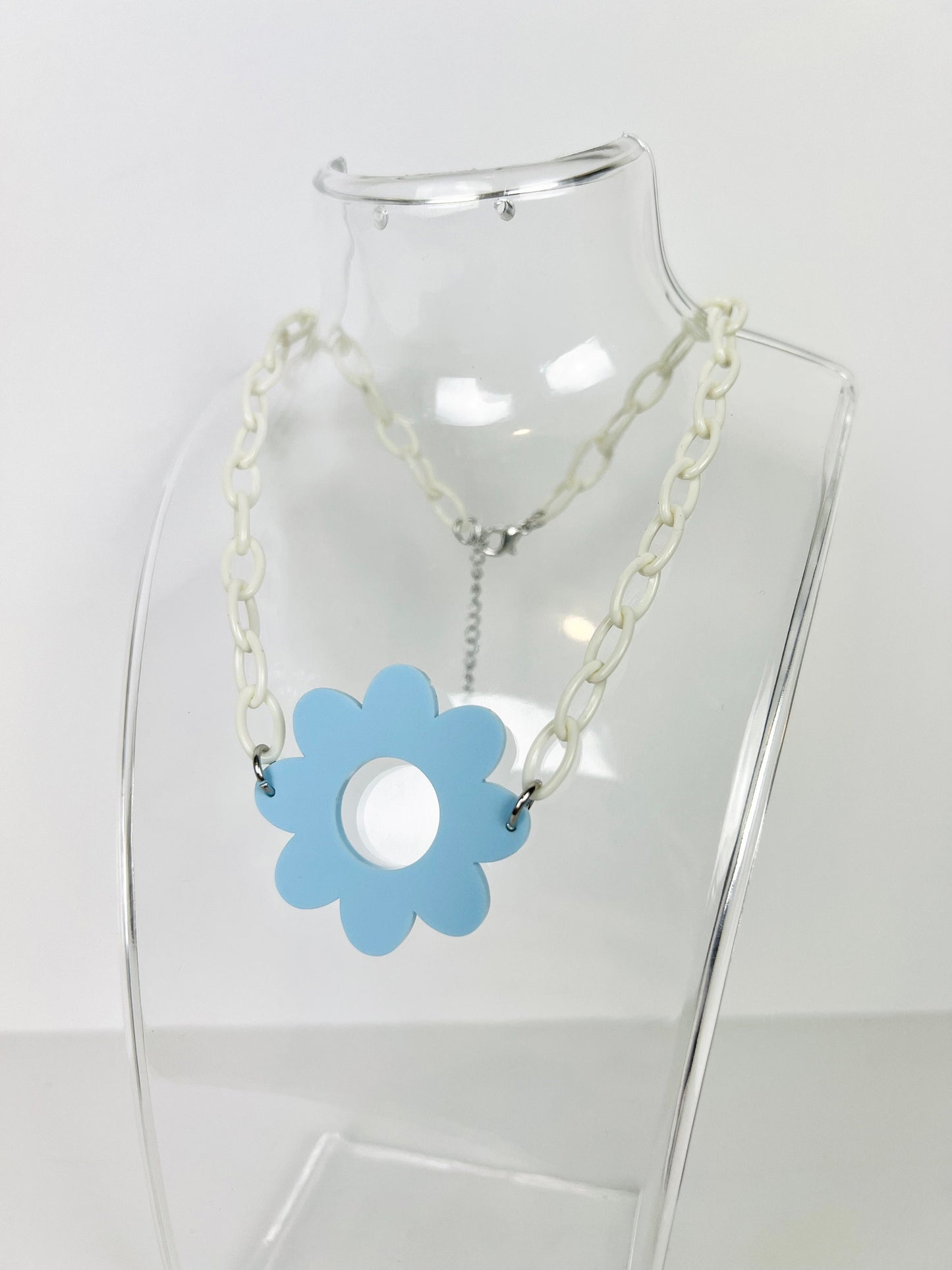 Daisy Necklace